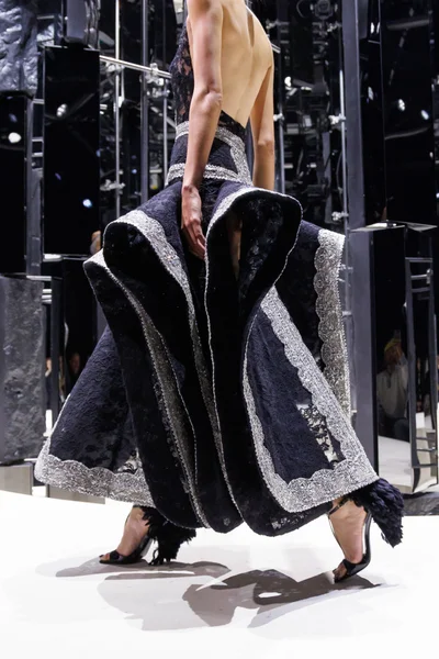 Look 174